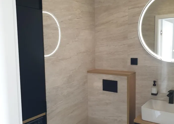 W Centrum Wroclawia Odra Tower Wrocław