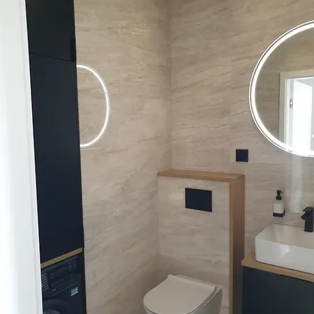 W Centrum Wroclawia Odra Tower Breslavia