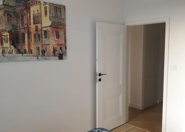 W Centrum Wroclawia Odra Tower *